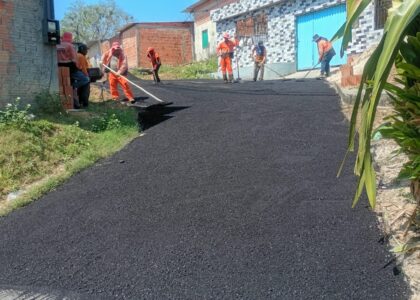Prefeitura-de-Manaus-garante-melhores-condicoes-de-trafego-no-bairro-Cidade-Nova-com-novo-asfalto-2