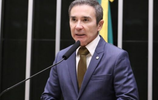 Contestação de transações e crédito estão no centro de proposta de estatuto financeiro para idosos